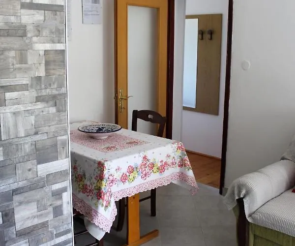 Laura's Apartamento *